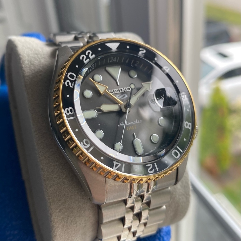 Seiko - SSK021 GMT - 42.5mm